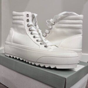 High top platform (Womens) (US 7) WHITE Lugged Lace-Up Sneaker NWT in BOX
